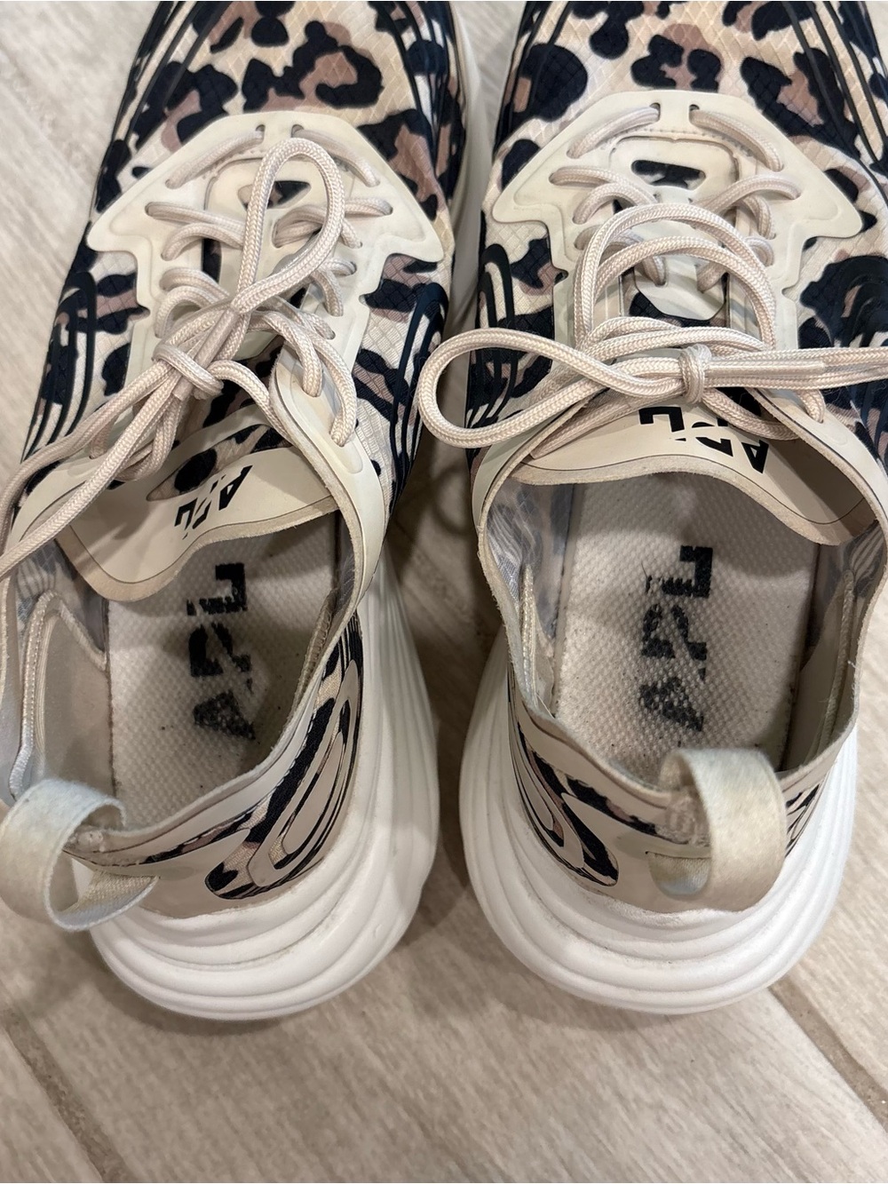 APL Streamline Sneakers Parchment Black Leopard print - Picture 9 of 14
